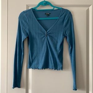 Long sleeve top